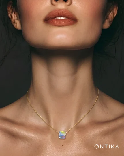 Aurora Prism Minimal Kolye Manken