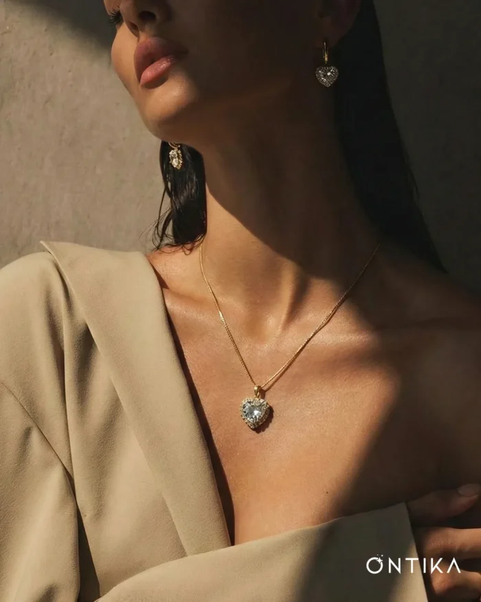 Divine Heart Set Model