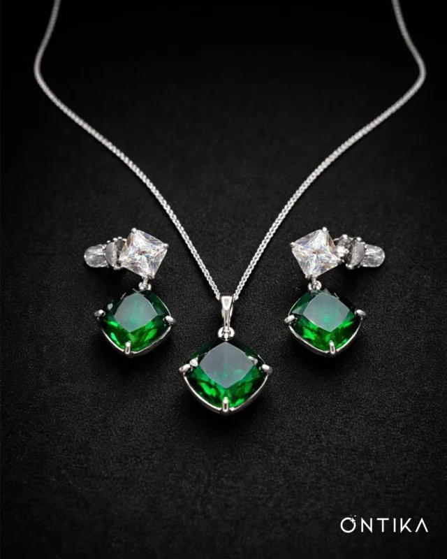 Emerald Prestige Set